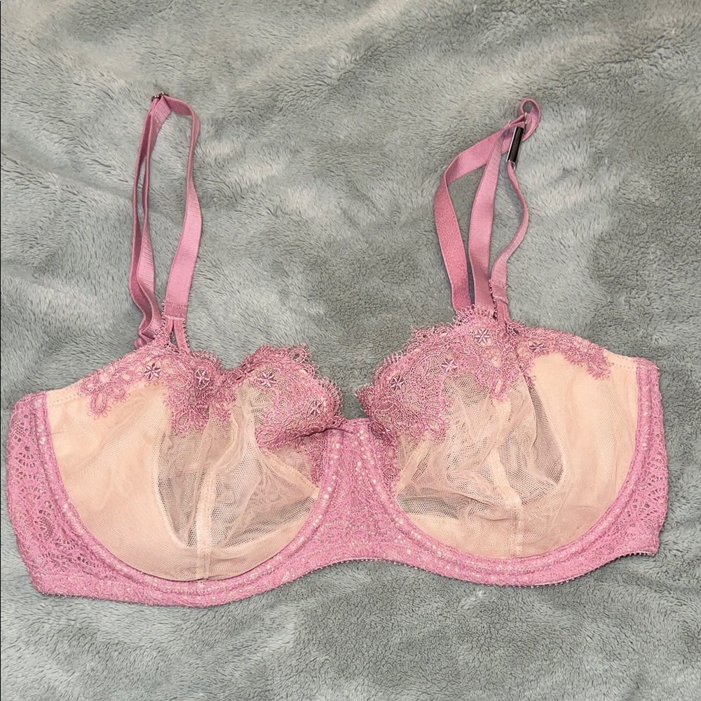 Victoria's Secret Pink Lace Bra